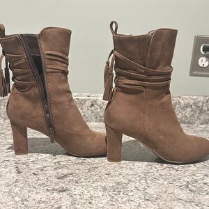 Elegant Brown Suede Heeled Boots